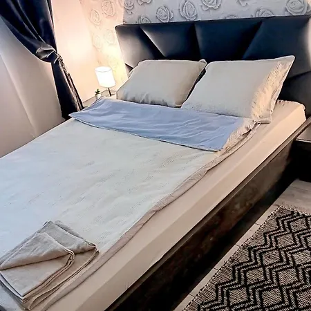 Doble Next To Bulgaria Mall, Free Underground Parking Sofie