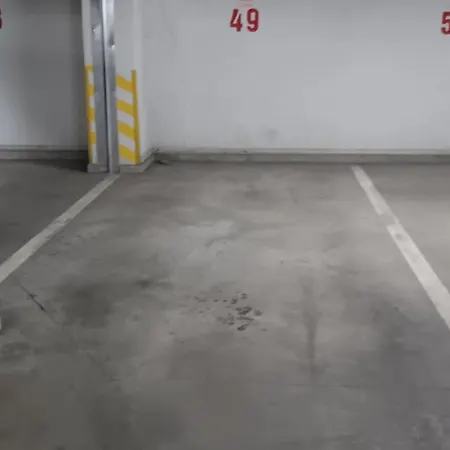 Bulgaria Mall, Free Underground Parking 公寓 索菲亞