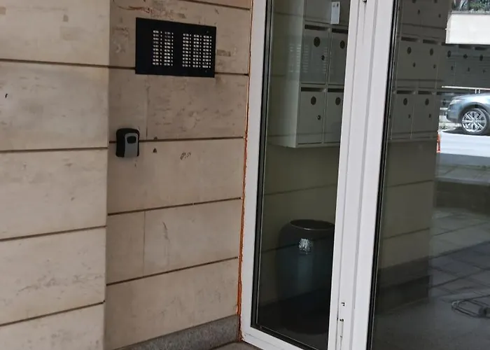 Doble Next To Bulgaria Mall, Free Underground Parking Appartement